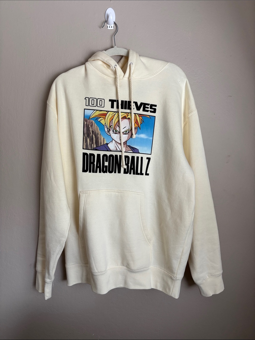 100 Thieves Dragon Ball Z Graphic Hoodie in Cream mens size large